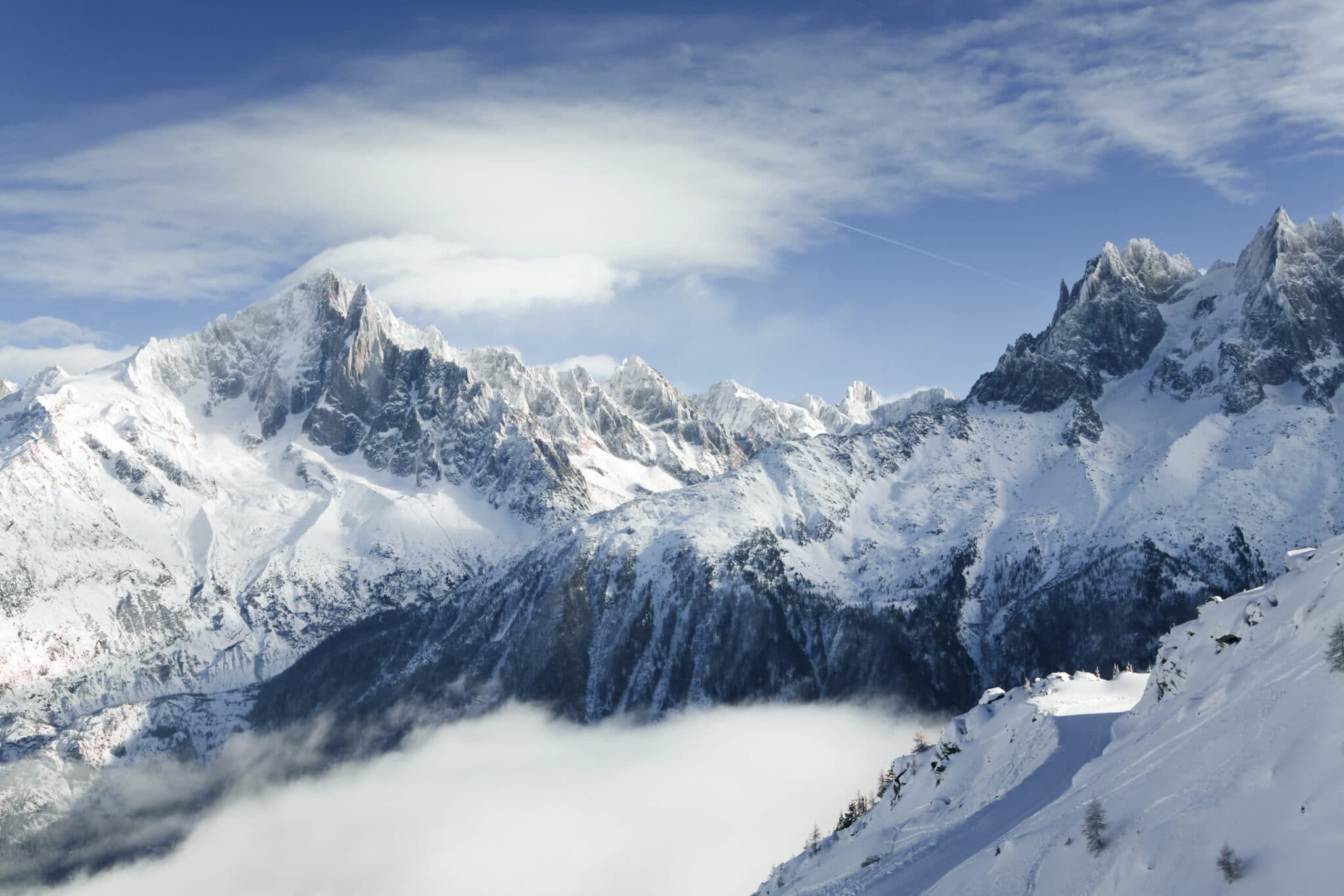 découvrez la définition du tourisme côtier en france, une activité qui allie la découverte des littoraux, la nature, et les expériences culturelles uniques. explorez les enjeux économiques et environnementaux liés à cette forme de tourisme qui attire des millions de visiteurs chaque année.